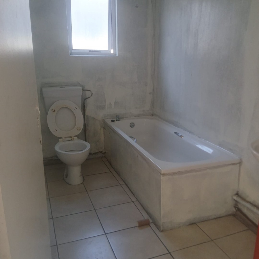 2 Bedroom Property for Sale in Forest Village Western Cape